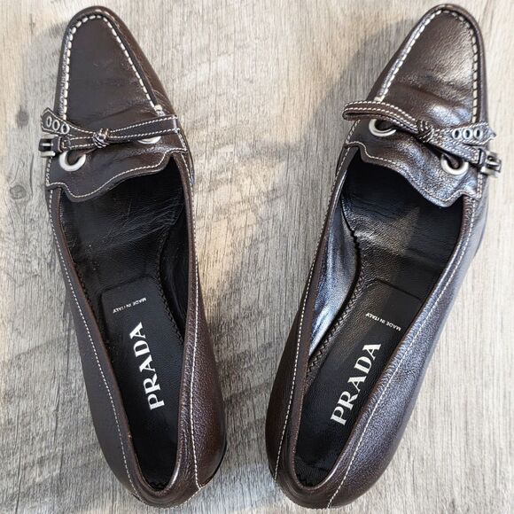 Vtg PRADA Kitten Heel Pumps Y2k Shoes Women's 6 Brown Leather Buckle Bow Italy - Picture 7 of 10